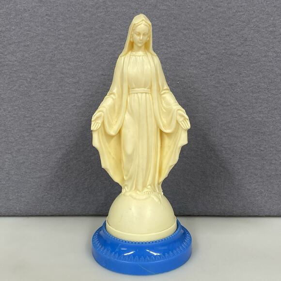Vintage Religious Statues Virgin Mary Madonna Lot Of 4 Plastic - Read - Picture 3 of 16